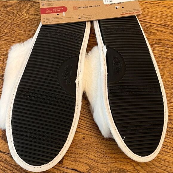 Dearfoam Boo slippers New - Picture 2 of 2